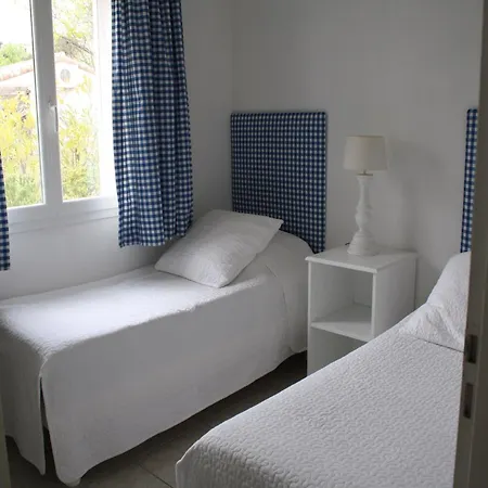 Modern In Camplong With Private Pool Félines-Minervois