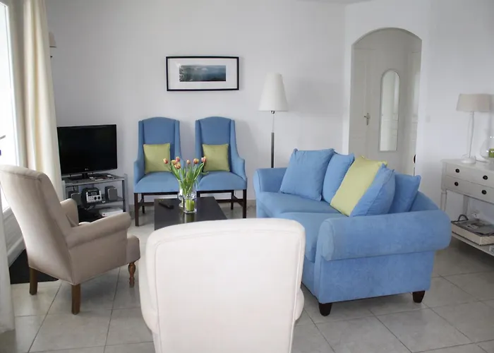 Modern In Camplong With Private Pool Félines-Minervois
