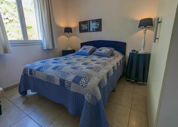 Modern In Camplong With Private Pool * Félines-Minervois