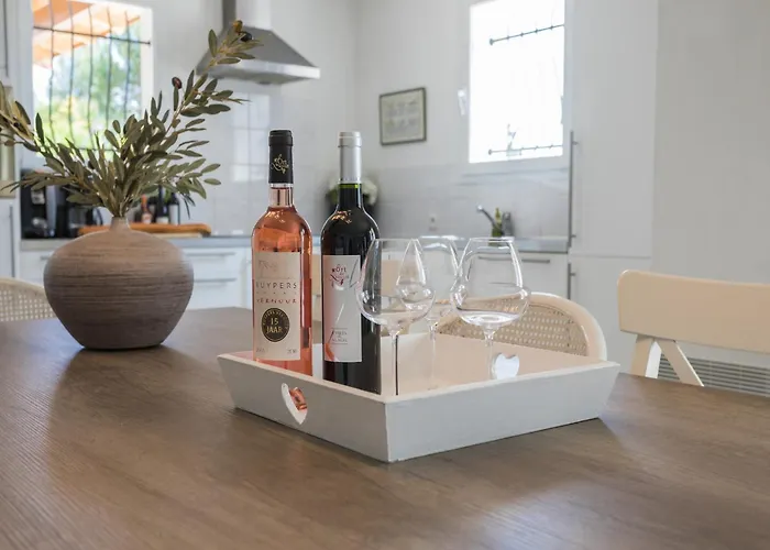 Modern In Camplong With Private Pool Félines-Minervois