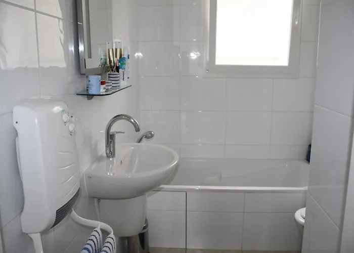 Villa Modern In Camplong With Private Pool Félines-Minervois